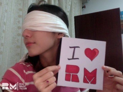 real-magic-tv-rmtv-girl-sign-18
